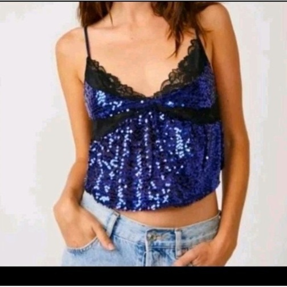 Free People‎ Right Rhythm Sequin Cami in Midnight Blue Cropped Lace Trim